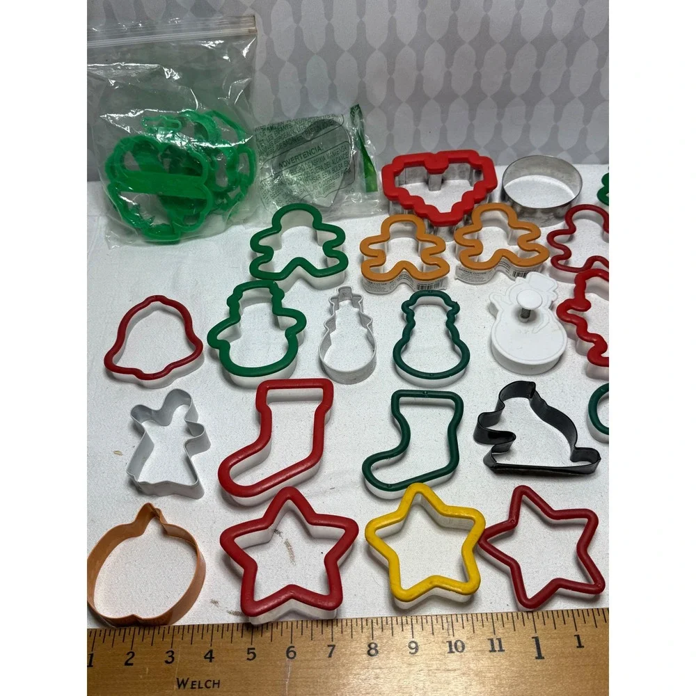 Christmas Cookie Cutter Set Gingerbread‎ Man Tree Star Stocking Elf Santa